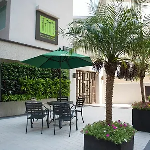 4* 公寓式酒店 米尔服务式公寓